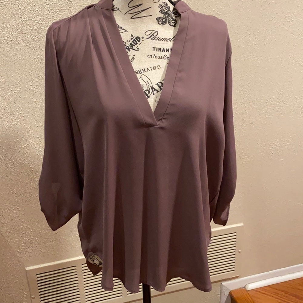 Lush size med high low dark lavender top